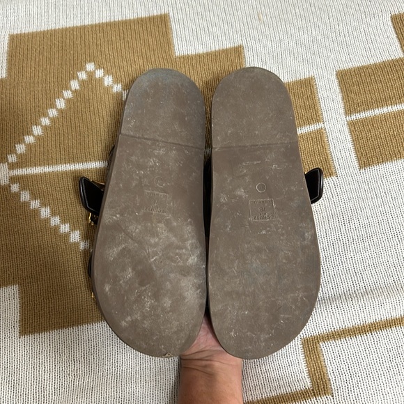 EUC Schutz woven leather big Gold buckle detail - Picture 4 of 4